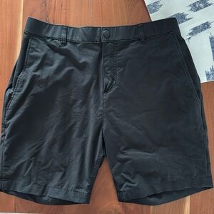 Mugsy Black Travelers Short size 36